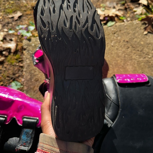 DEMONIA PLATFORMS BOOTS - Picture 3 of 3